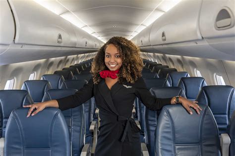 american airlines training flight attendant